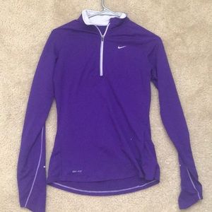 Nike pullover